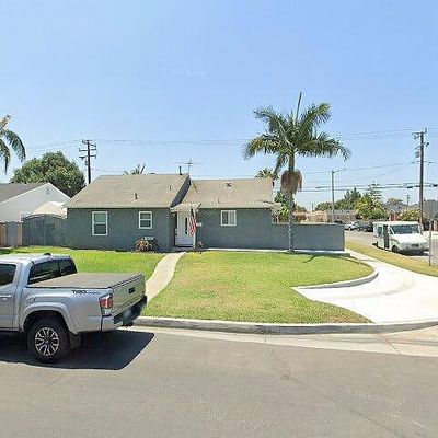 9702 Lundahl Dr, Pico Rivera, CA 90660