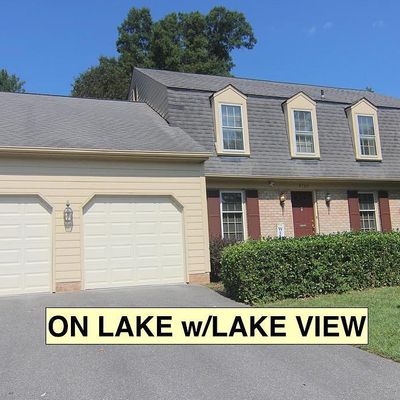 9709 Lookout Pl, Montgomery Village, MD 20886