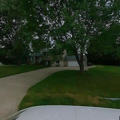 926 Gaynelle Ave, Streetsboro, OH 44241