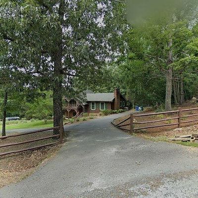 927 Macarthur Rd, Albemarle, NC 28001