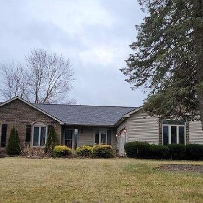 9272 Claridge Dr, Davison, MI 48423