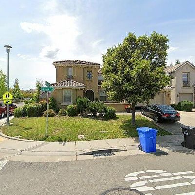 9282 Louis St, Elk Grove, CA 95624