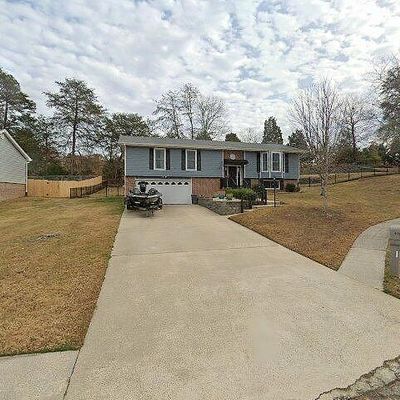 929 Brookrun Dr, Hixson, TN 37343