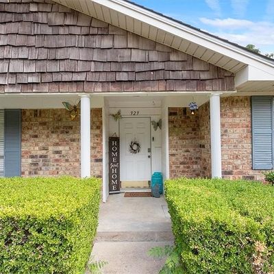 929 Sleepy Hollow Rd, Woodway, TX 76712