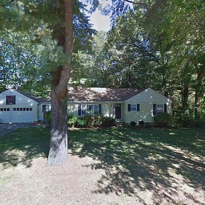 93 Deanville Rd, Attleboro, MA 02703