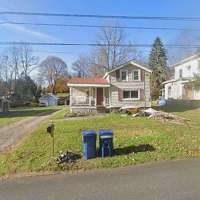 93 Martinbrook St, Unadilla, NY 13849