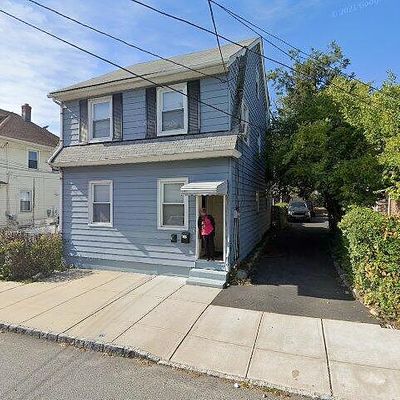 93 Whittlesey Ave, West Orange, NJ 07052