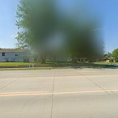 930 W 1 St St, Cedar Falls, IA 50613