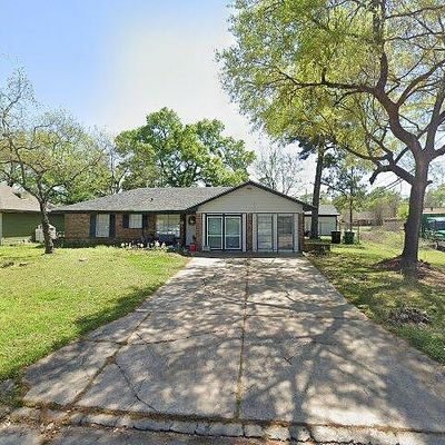 9302 Linda Vista Rd, Houston, TX 77078