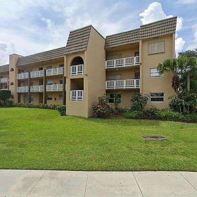 9310 Sunrise Lakes Blvd #109, Sunrise, FL 33322