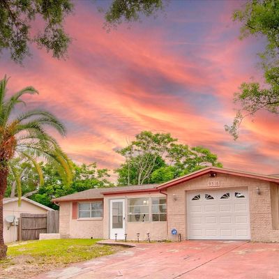 9316 Mark Twain Ln, Port Richey, FL 34668