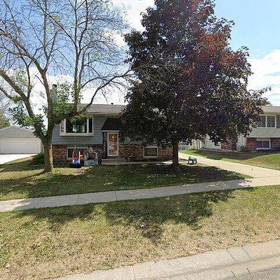 932 22 Nd St Se, Rochester, MN 55904