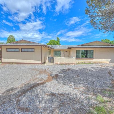 932 Cardinal Ave, Sierra Vista, AZ 85635