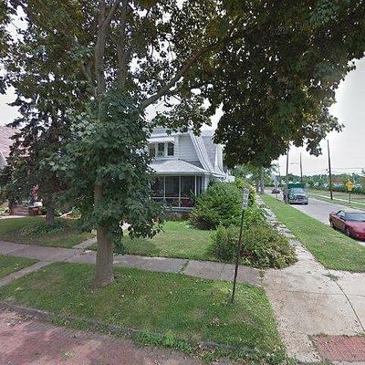 933 Ogden Ave, Toledo, OH 43609