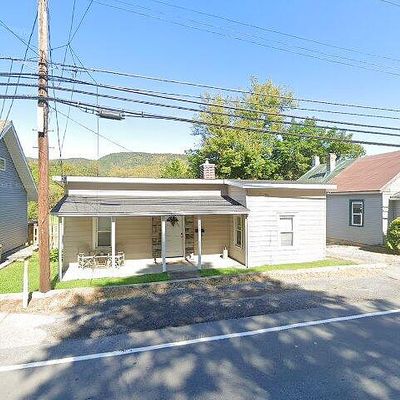 933 W Water St, Bellefonte, PA 16823