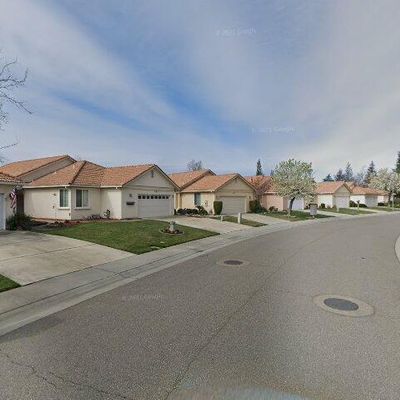 Aruba Circle, Sacramento, CA 95823