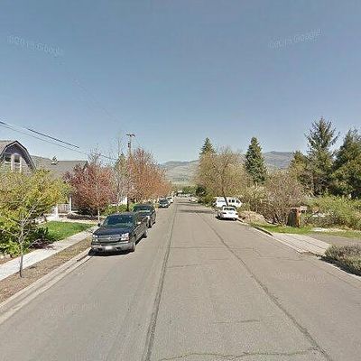 Bellview Ave, Ashland, OR 97520