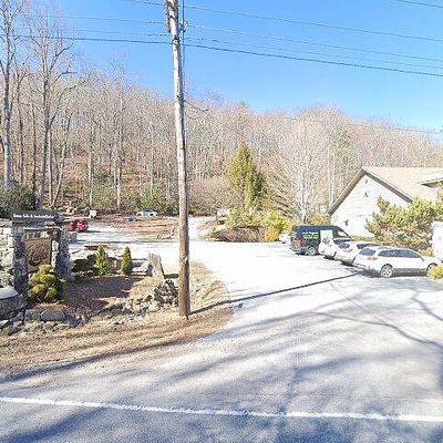 Cabe Pl, Highlands, NC 28741