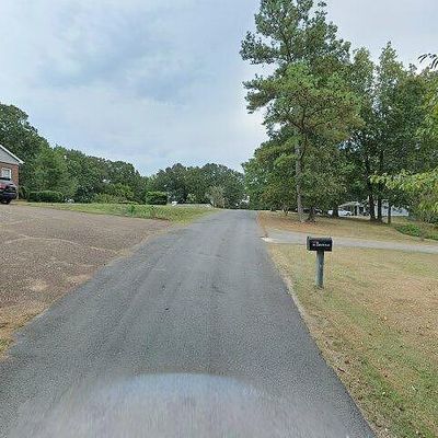 Chestnut Dr, Russellville, AL 35653