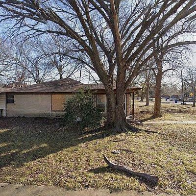 9724 Michael Ln, Dallas, TX 75228