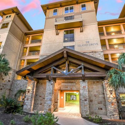 98 Island Dr #21, Horseshoe Bay, TX 78657