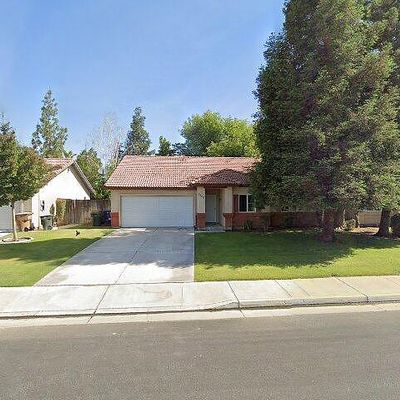 9820 Battersea Park Dr, Bakersfield, CA 93312