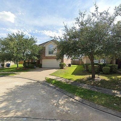 9842 Lynette Falls Dr, Houston, TX 77095