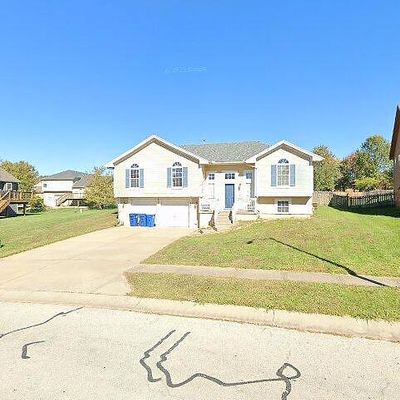 986 Lilac Ln, Liberty, MO 64068