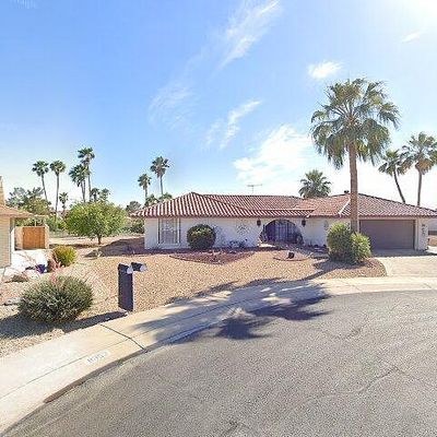 9867 W Round Up Ct, Sun City, AZ 85373