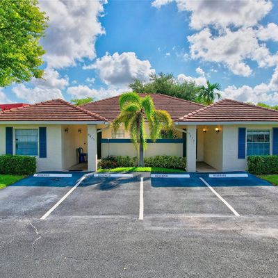 9873 Three Lakes Cir, Boca Raton, FL 33428