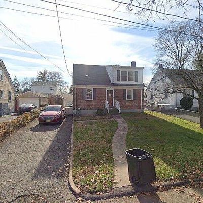 99 Forest Rd, Dumont, NJ 07628