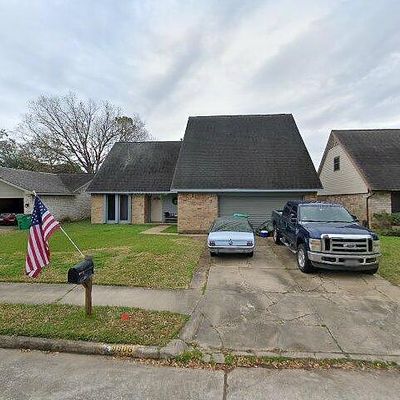 9906 Sage August Ln, Houston, TX 77089