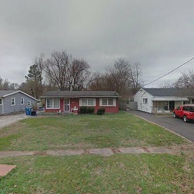 9913 Scrim Ave, Louisville, KY 40272