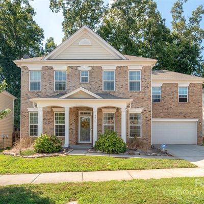 9943 Maywine Cir, Huntersville, NC 28078