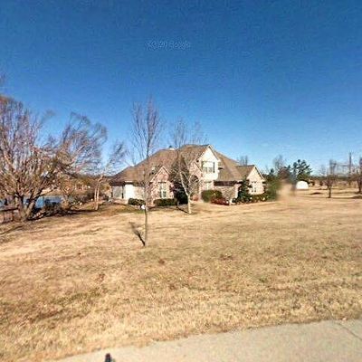 9955 E Shadowlake Ct, Claremore, OK 74017