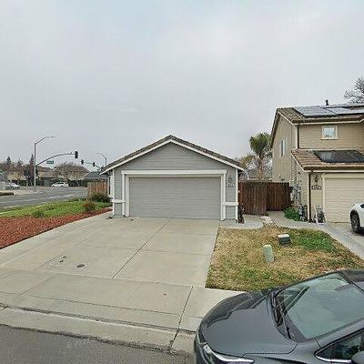 998 Anderson Cir, Woodland, CA 95776