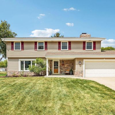 N114 W15344 Gettysburg Dr, Germantown, WI 53022