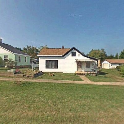 N15123 Grant St, Amberg, WI 54102