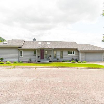 N2020 Joy Ln, La Crosse, WI 54601