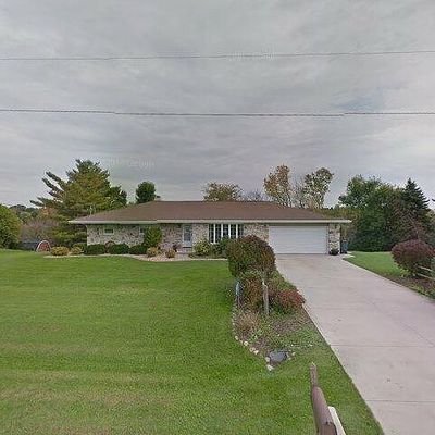 N1870 River Forest Dr, Kaukauna, WI 54130