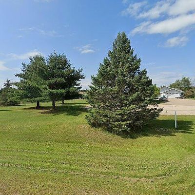 N2303 Ashley Ct, Waupaca, WI 54981