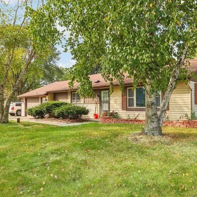 N48 W22328 Weyer Rd, Pewaukee, WI 53072