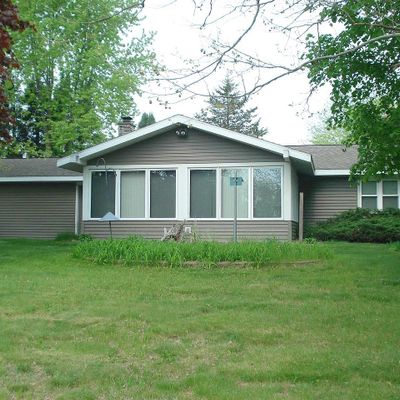 N9270 W Silver Spring Dr, Neshkoro, WI 54960