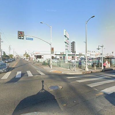 Vernon Ave. / Vermont Ave, Los Angeles, CA 90045