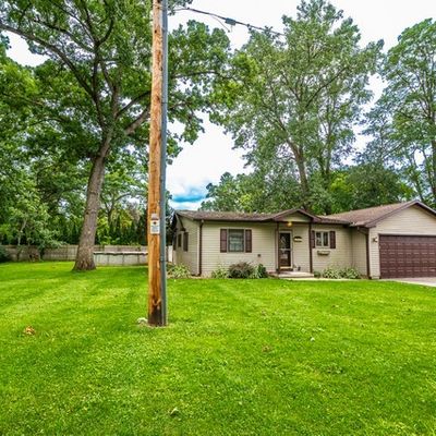 W1039 Marigold Rd, Genoa City, WI 53128