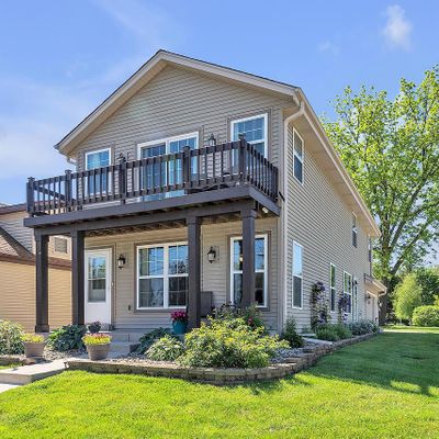 W268 N2790 Water St, Pewaukee, WI 53072