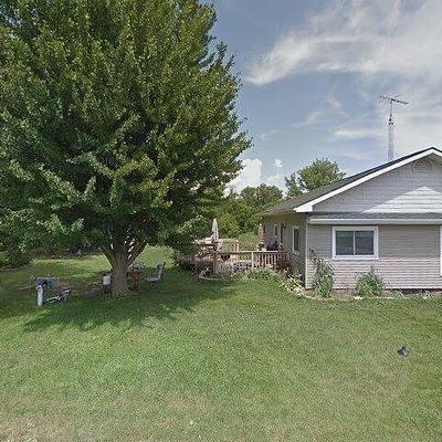 W3090 Green Isle Dr, Fort Atkinson, WI 53538