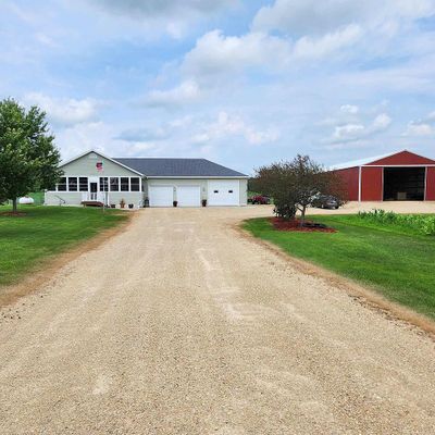 W5132 Drake Rd, Rio, WI 53960