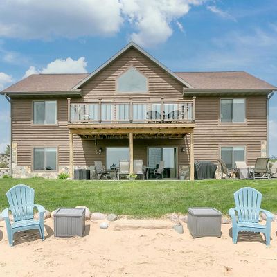 W5627 32 Nd St, New Lisbon, WI 53950