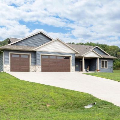 W7306 Sylvester Rd, Holmen, WI 54636